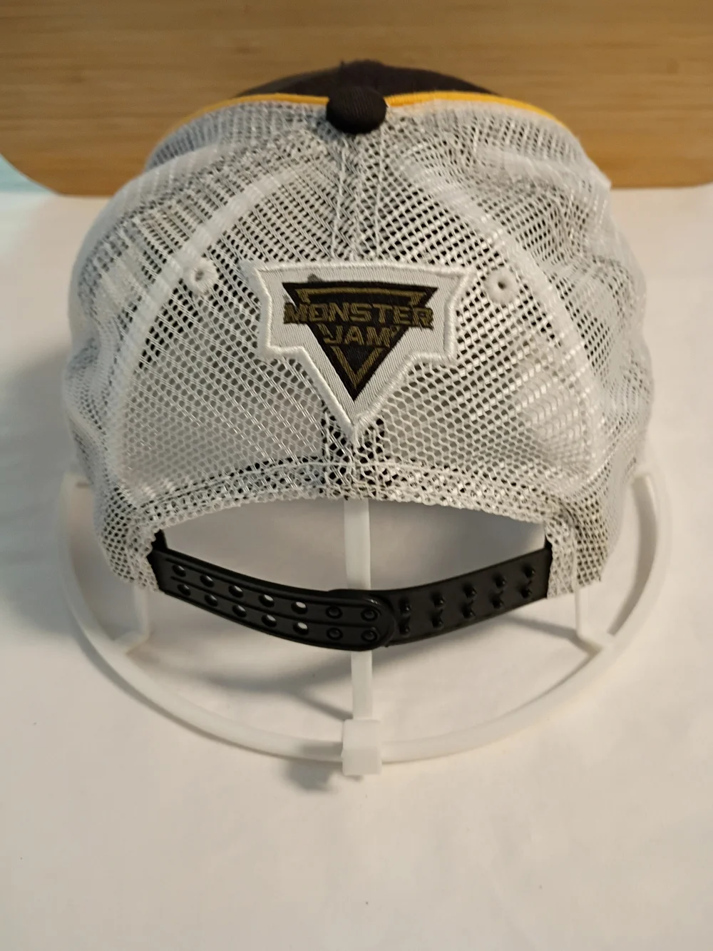 BRODOZER Skull Logo Trucker Hat - Black & Yellow